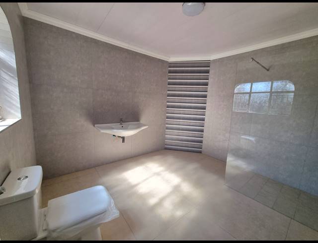 3 BEDROOM HOUSE FOR SALE IN ARCON PARK